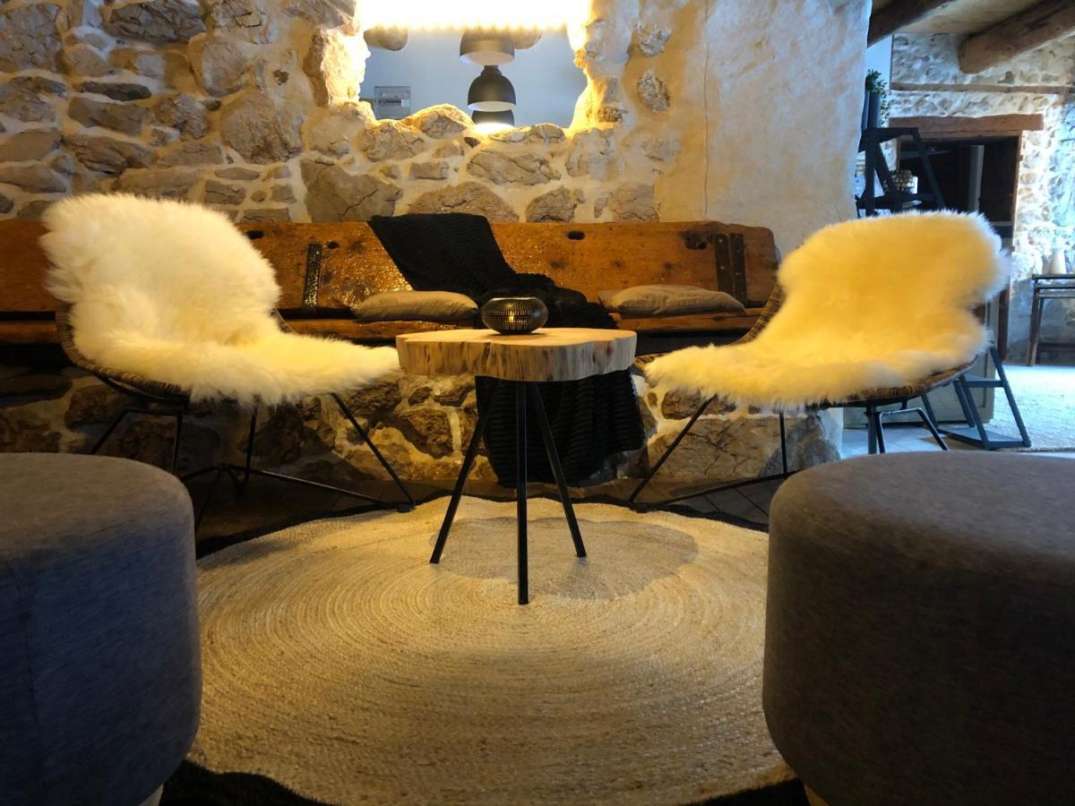 Bed and Breakfast Chapamama Aillon-le-Vieux Exterior foto